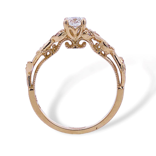 Round Diamond Engagement Ring