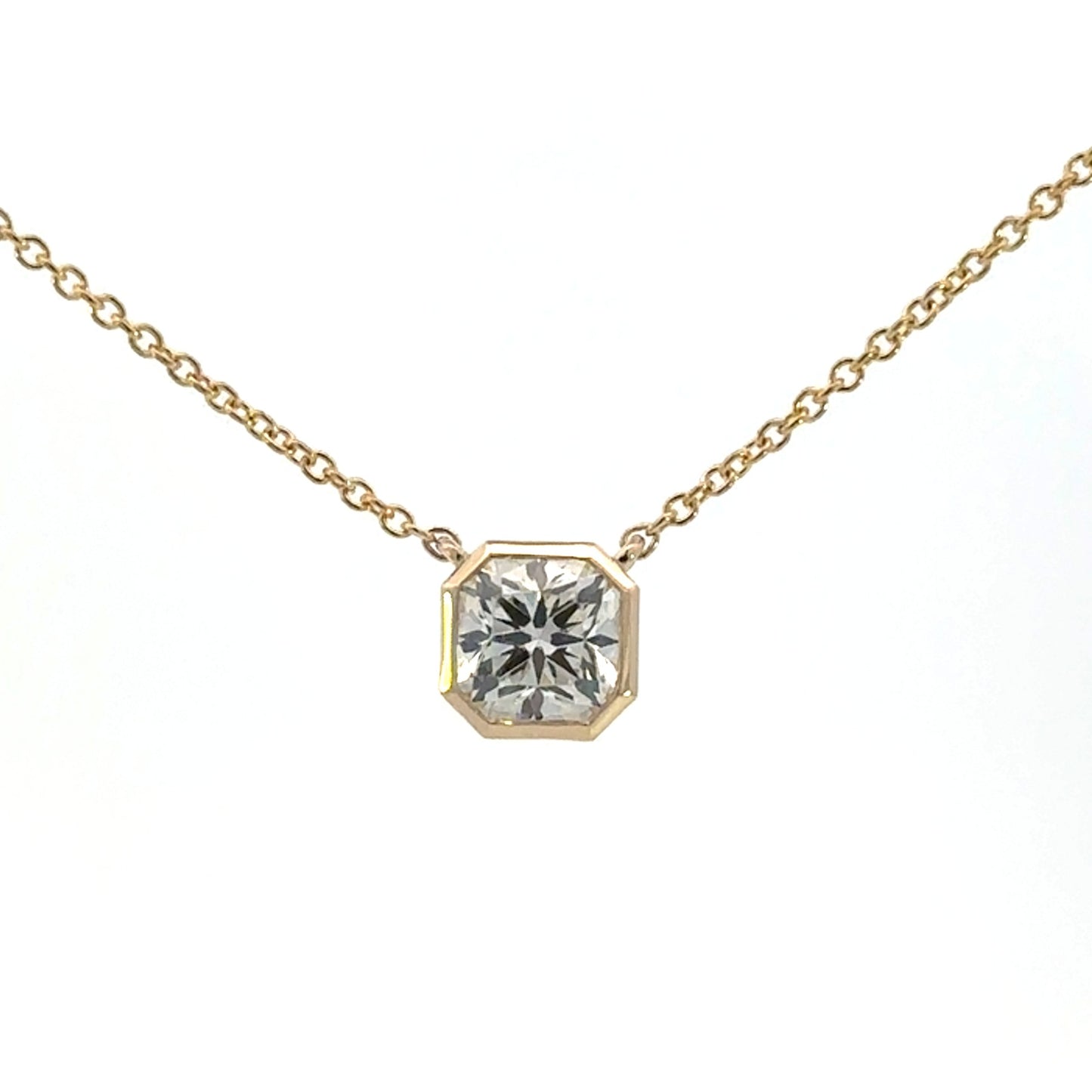 Solitaire Square Diamond Pendant