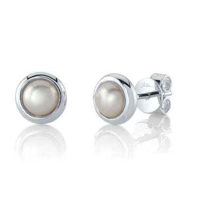 Pearl Earring