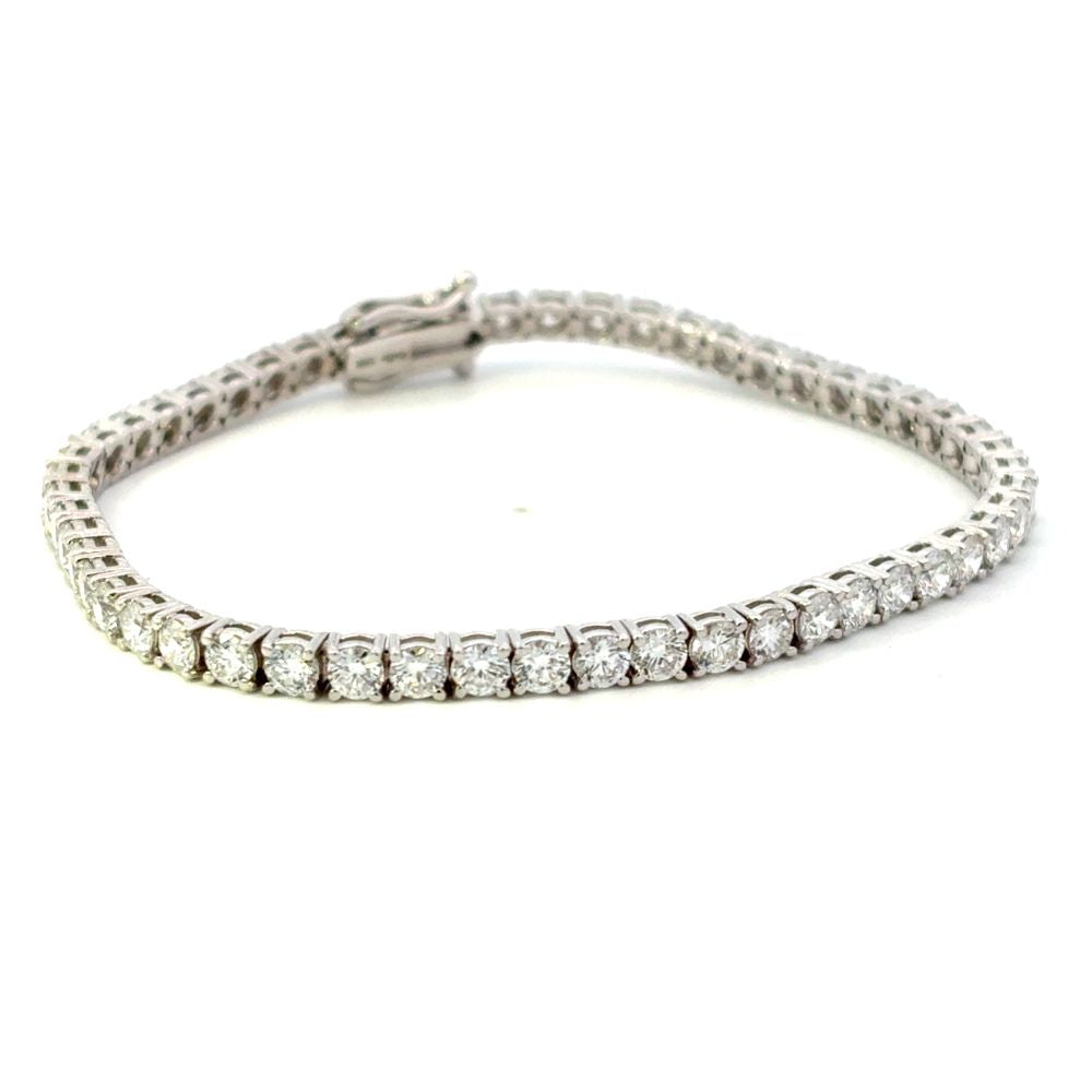 Diamond Line Bracelet in White Gold