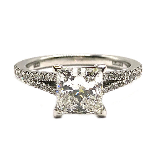 Princess Cut Diamond Engagement Ring