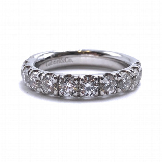 Diamond Wedding/Anniversary Bands - Women