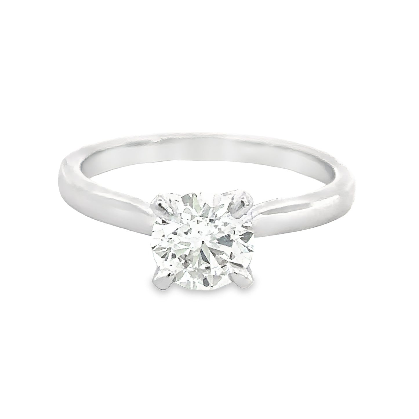 Round Diamond Engagement Ring