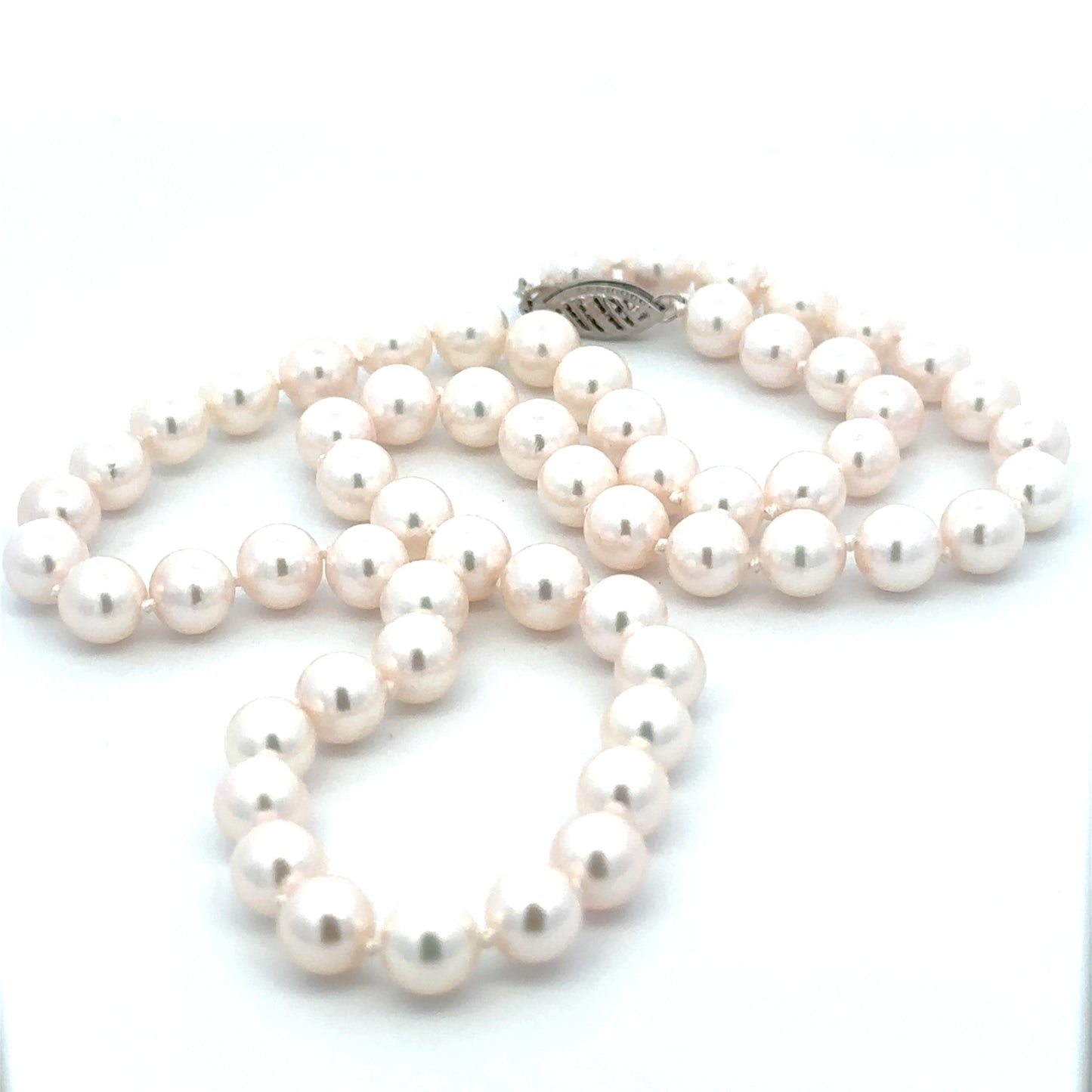 Pearl Strand Akoya 18"