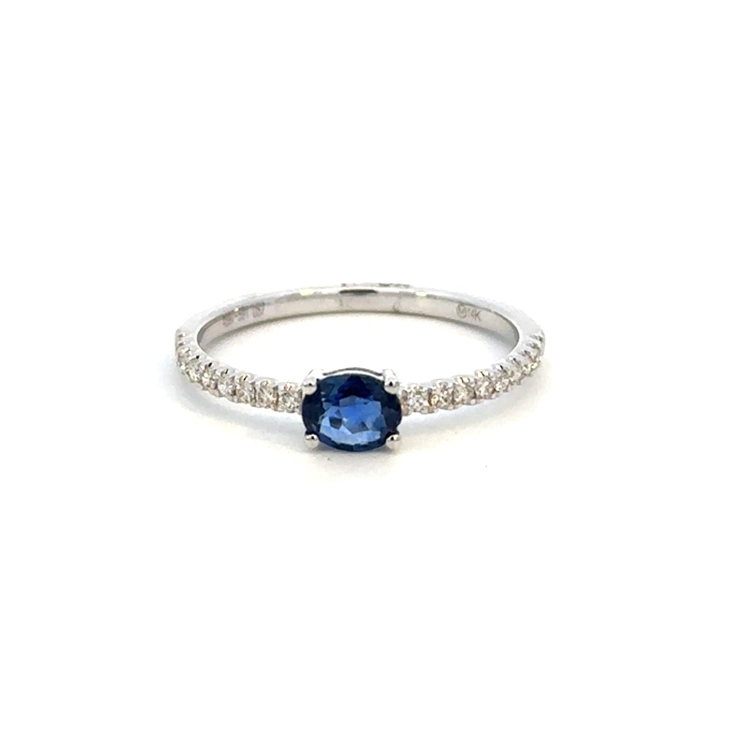Sapphire Oval / Diamond Ring