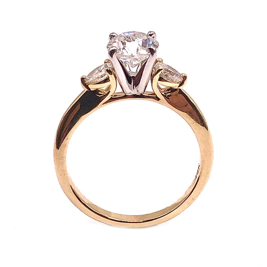 Round Diamond Engagement Ring