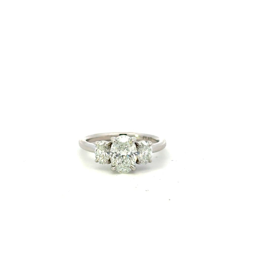 Diamond Engagement Ring - Oval