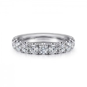 French Pave Diamond Wedding Band