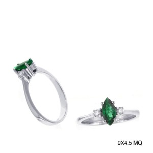 Emerald  Diamond Ring